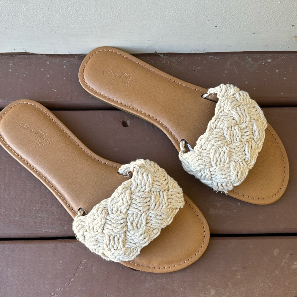 NEW Sandals